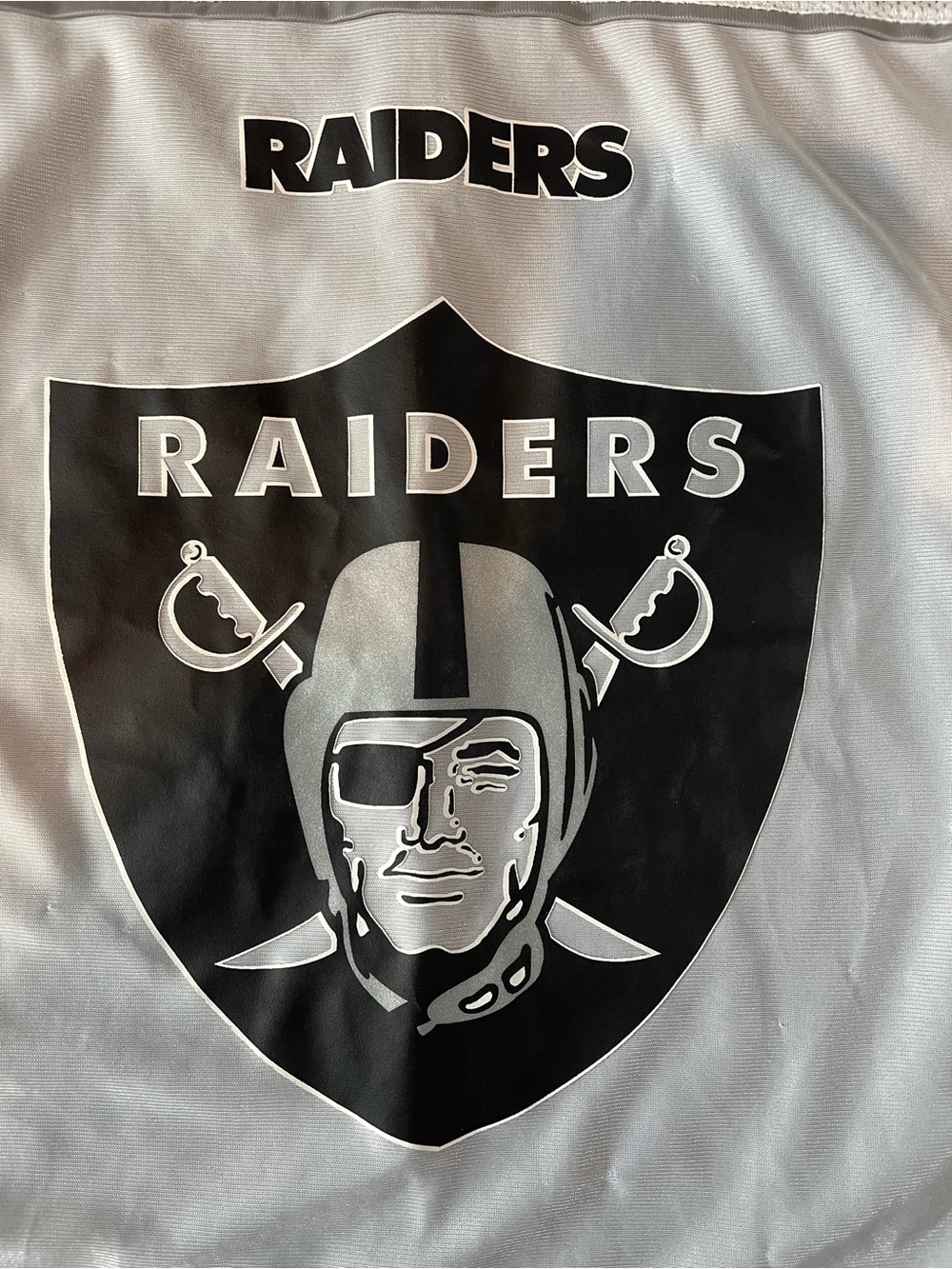 NFL Raiders Flag Football Reversible Jersey Kids Silver & Black Top - Picture 2 of 12